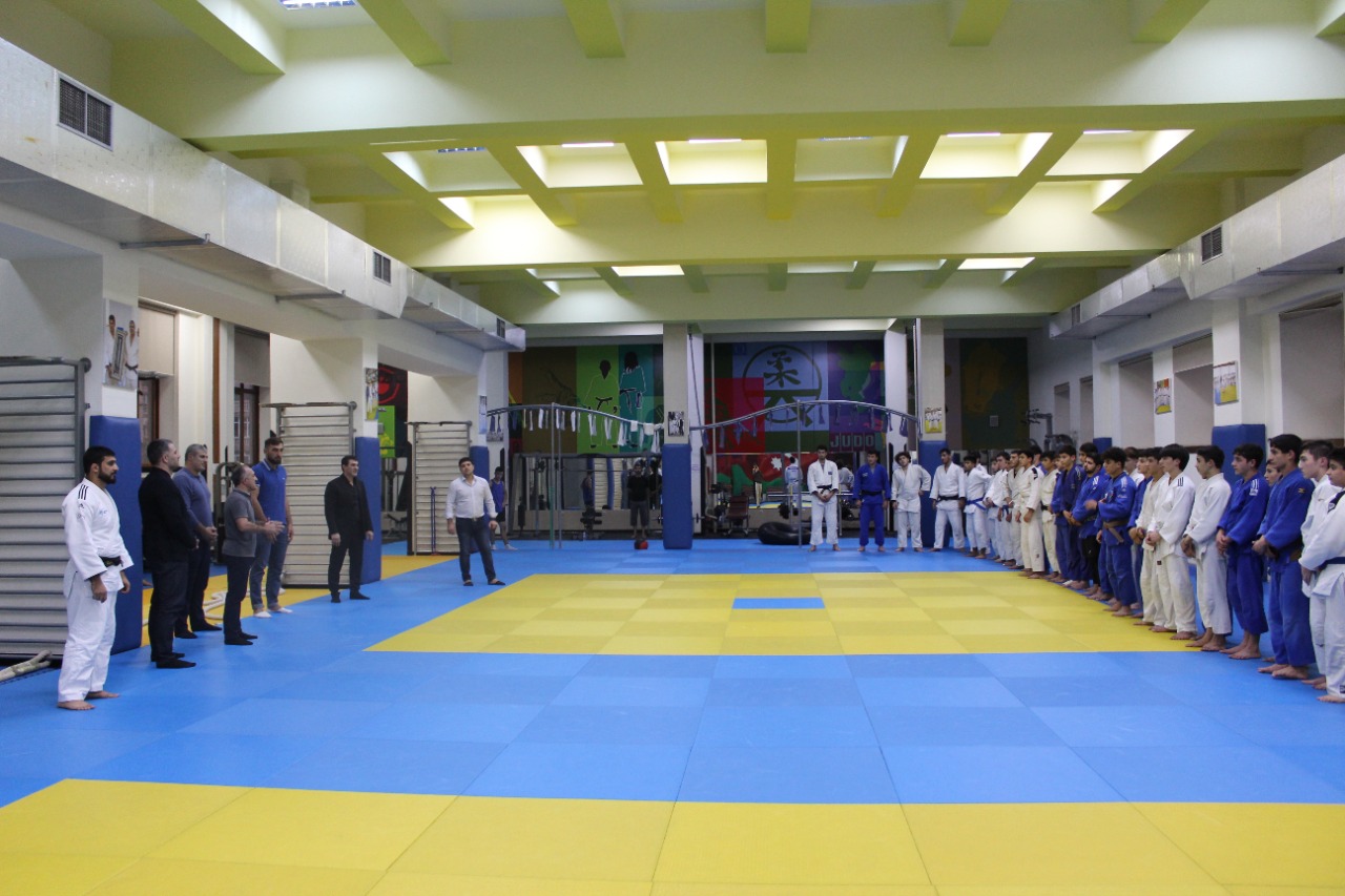 img/posts/dunya-cempionatinin-burunc-mukafatcisi-judo-club-2012ni-secdi-2022-10-19-155018/7.jpg